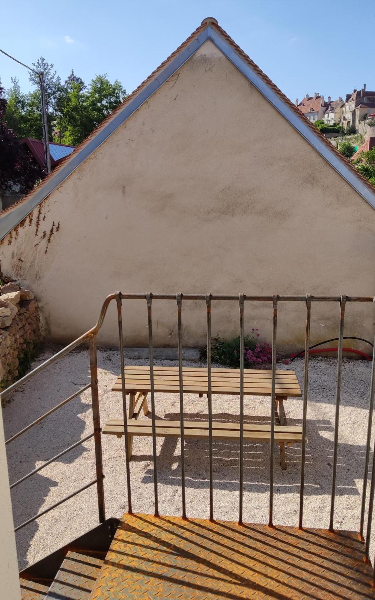 La Maisonette Du Bateau Lavoir Semur-en-Auxois Dış mekan fotoğraf